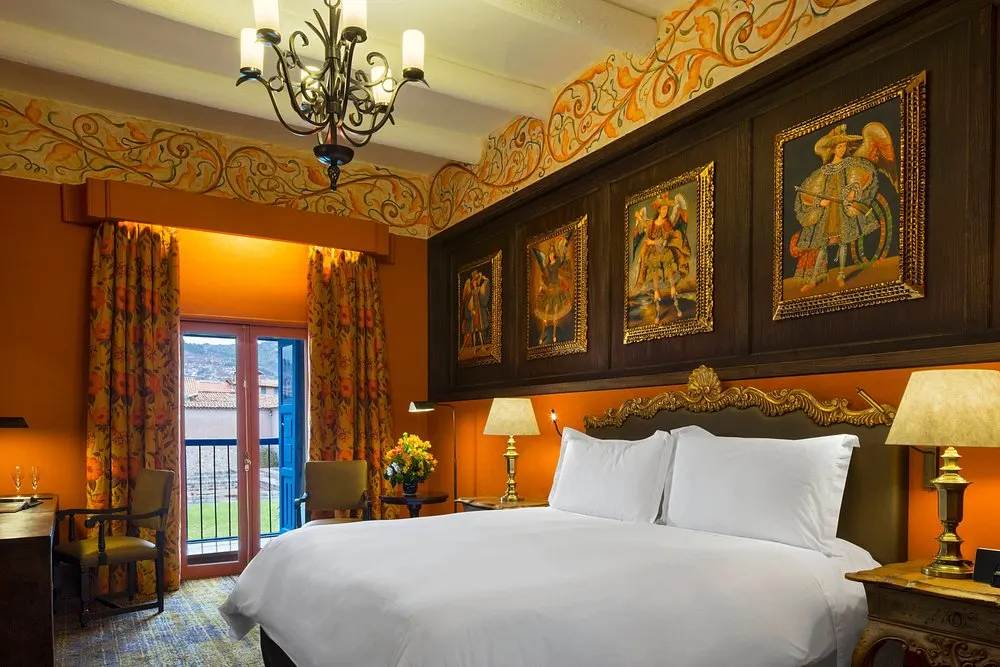 Cuatro Bustos Junior Suite at Palacio del Inka, Cusco
